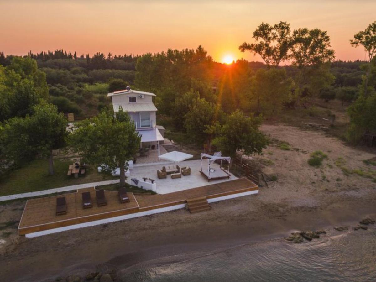 Beach Gem Лефкими Экстерьер фото