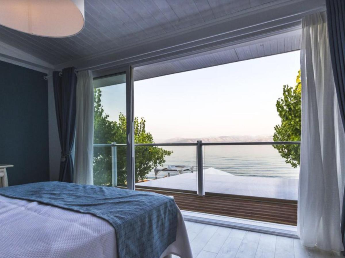 Beach Gem Лефкими Экстерьер фото